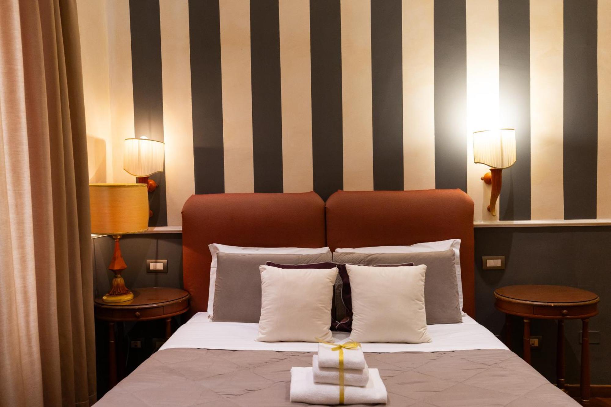 S.Maria Novella Dream Suites ฟลอเรนซ์ ภายนอก รูปภาพ