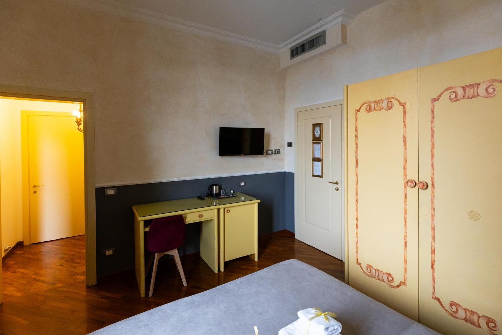 S.Maria Novella Dream Suites ฟลอเรนซ์ ภายนอก รูปภาพ