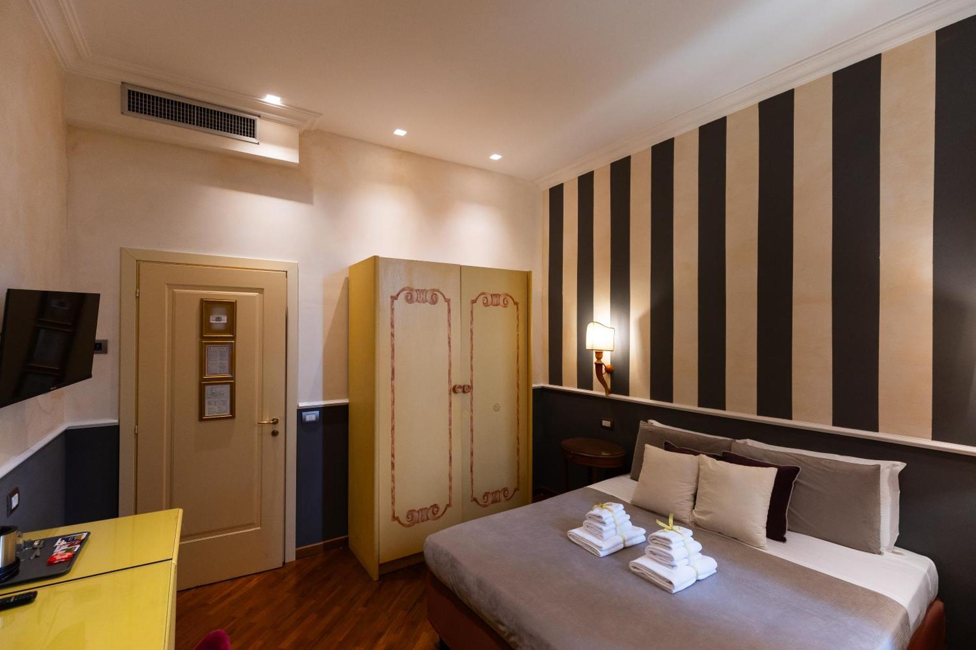 S.Maria Novella Dream Suites ฟลอเรนซ์ ภายนอก รูปภาพ